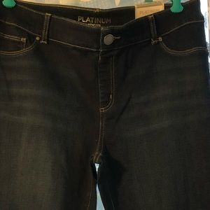 Chico’s New with Tags Platinum Jeggings